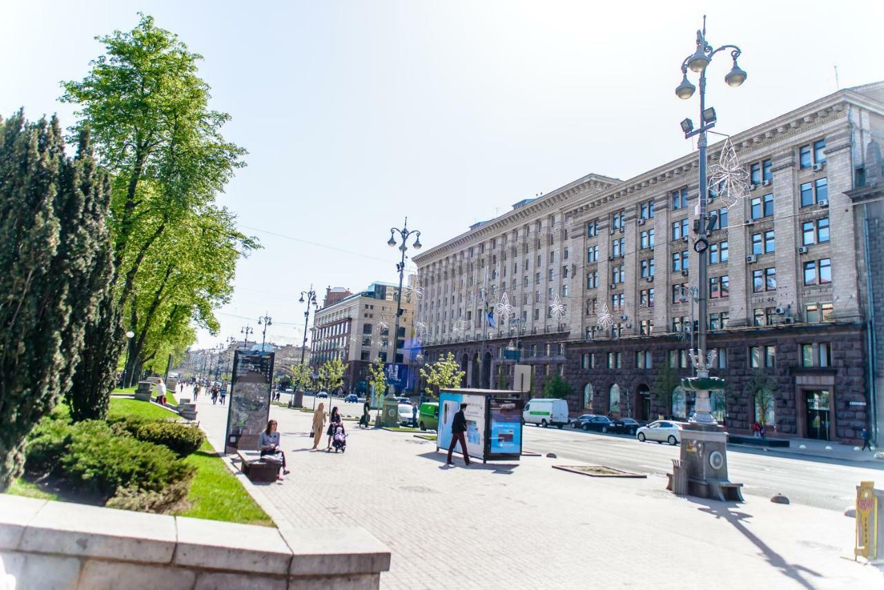 Globus Lipki Hostel Kiev Dış mekan fotoğraf